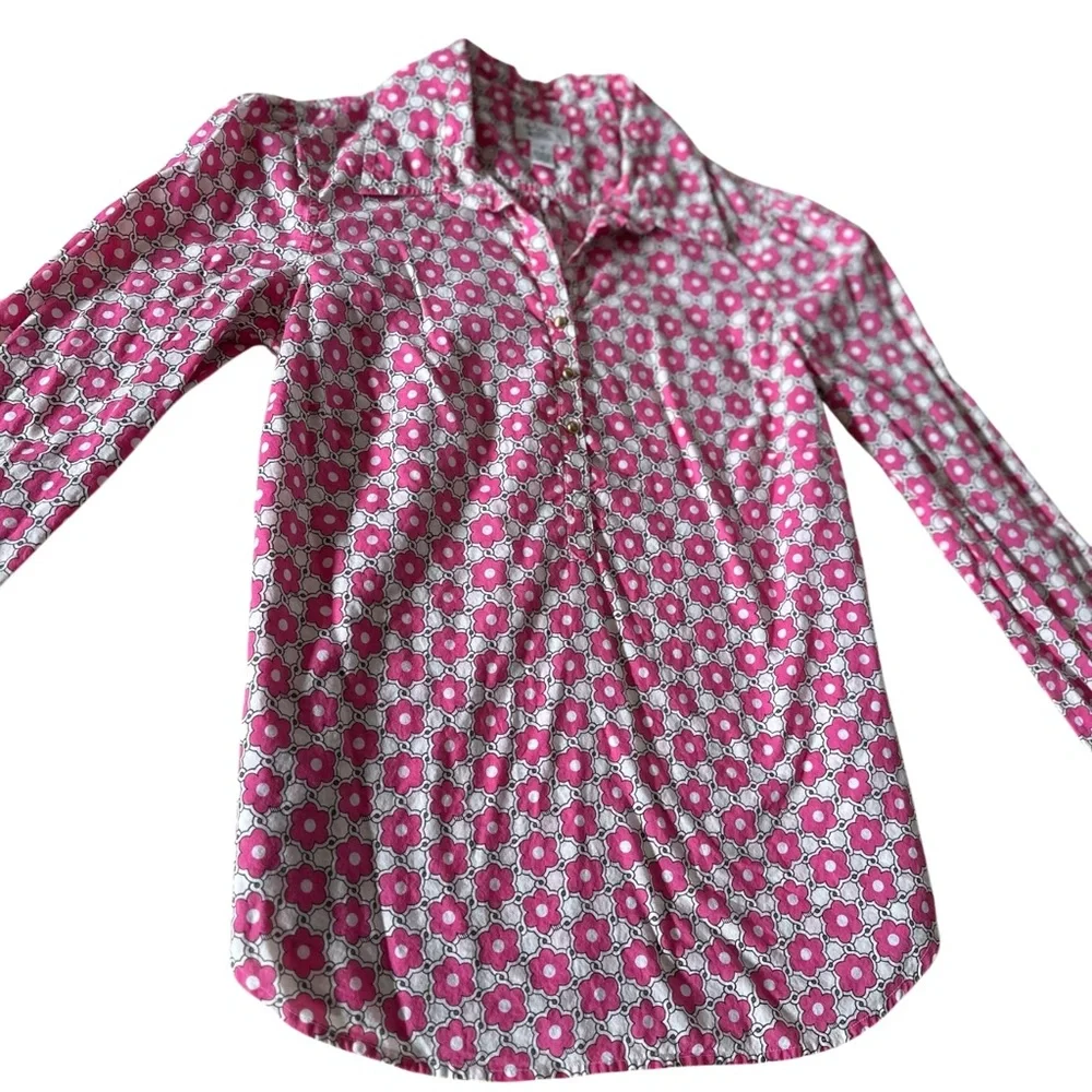 Lilly Pulitzer Pink and White Button-Up Blouse - Picture 3 of 8